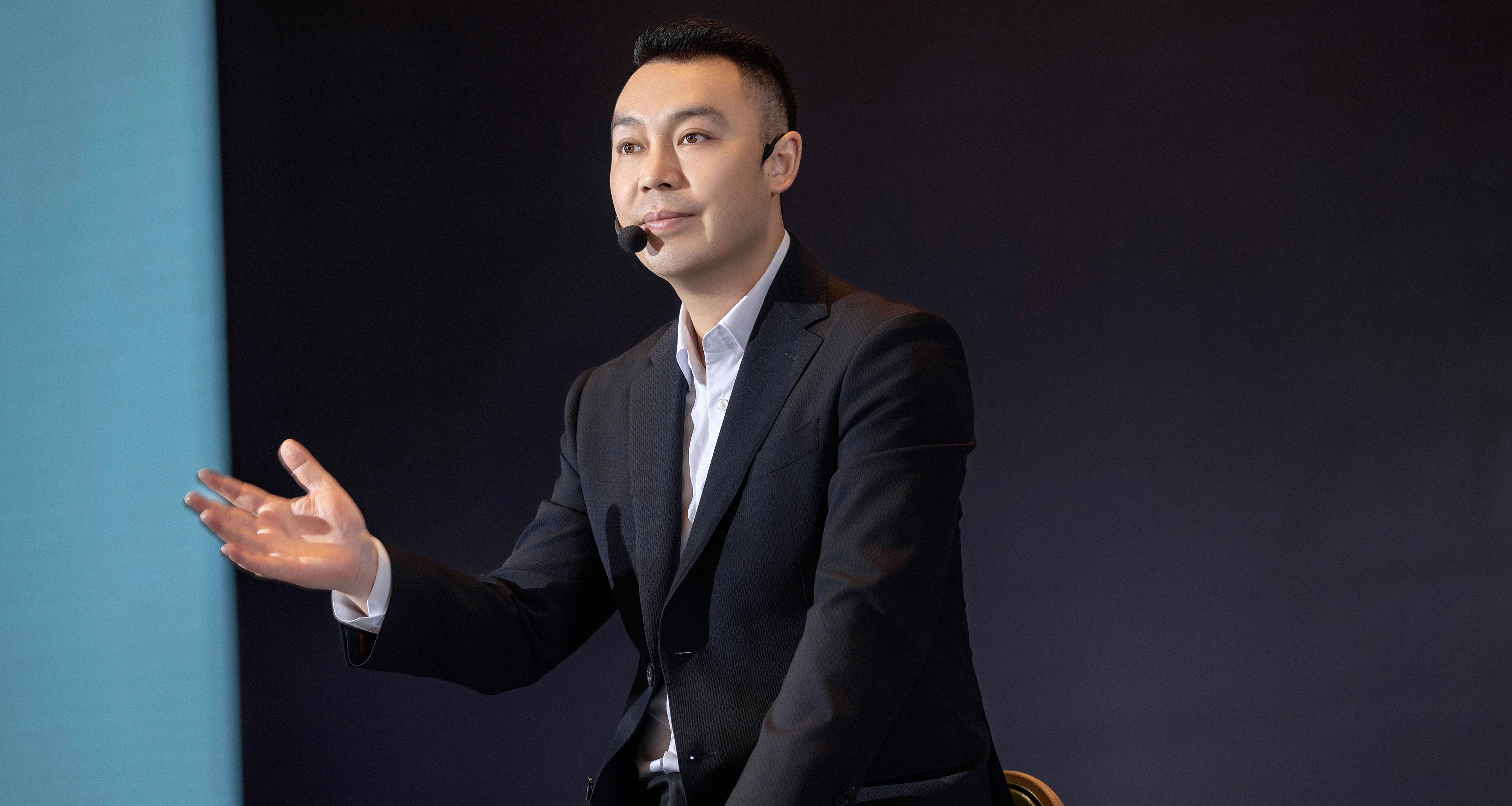 成杰老师与樊亦老师走进上海奇尔4S店